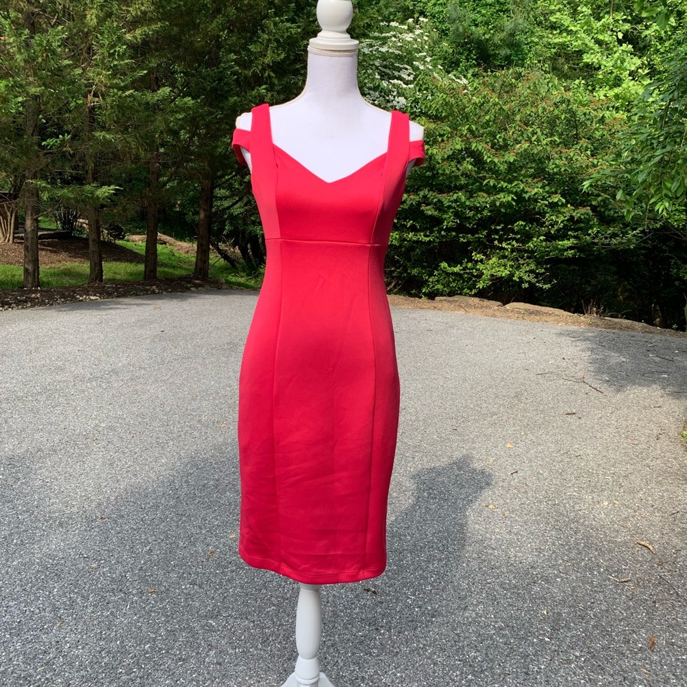 Bailey 44 EUC Hot Pink Cold Shoulder Bodycon Dress